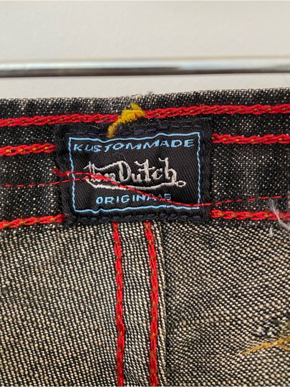 Von Dutch Low Rise Dark Wash Flare Jeans w/ Large Patch on the Back Size 28 Y2K - Picture 5 of 9